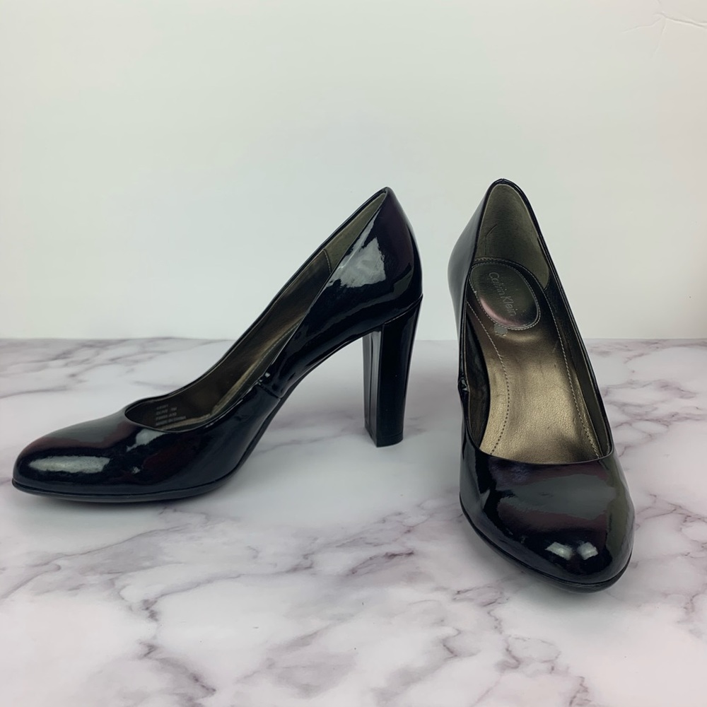 Calvin Klein Black Patent Leather Block Pumps Sz 7
